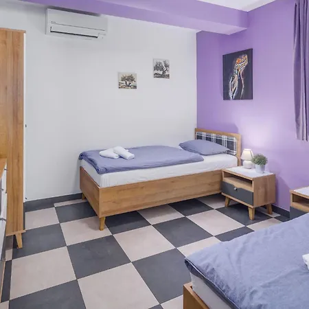 Amazing In With Kitchen Apartament Buzet
