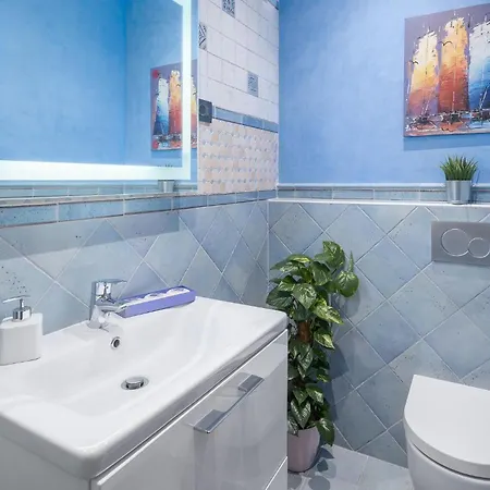 Amazing In With Kitchen